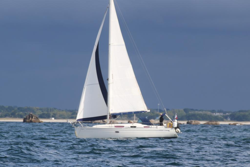 Bavaria 33 Cruiser - Photo 2