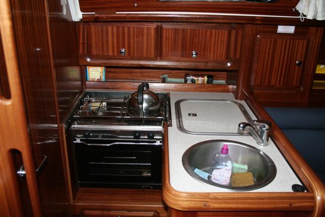 Bavaria 34 Cruiser - Photo 7