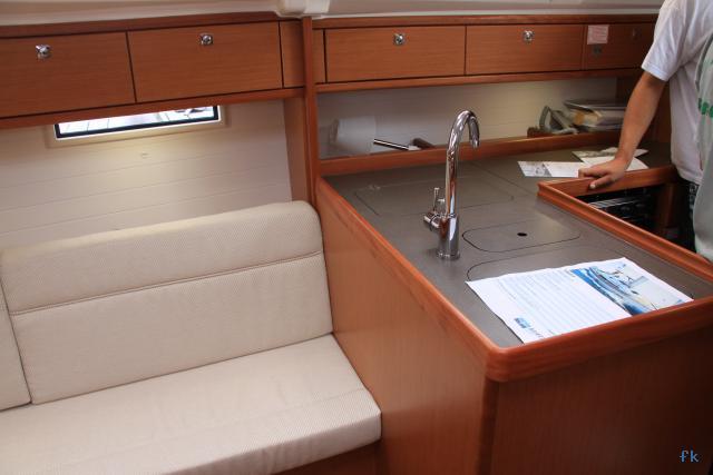 Bavaria 37 Cruiser - Photo 10