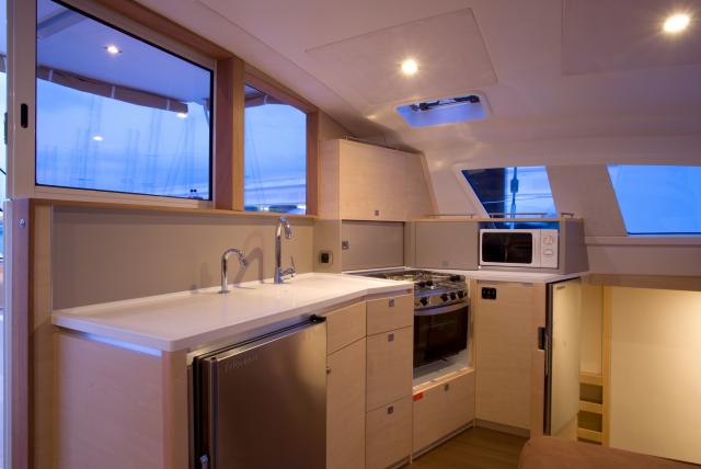 Catana 42 - Photo 11