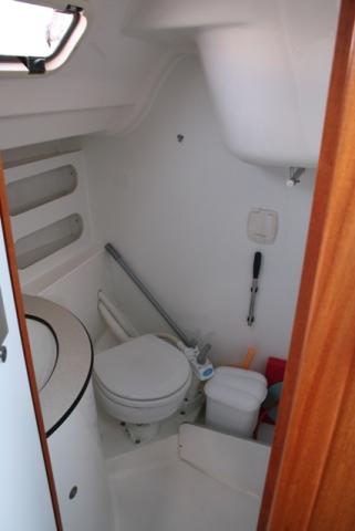 Dufour 32 Classic - Photo 13