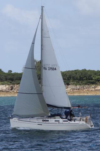 Dufour 325 - Photo 2