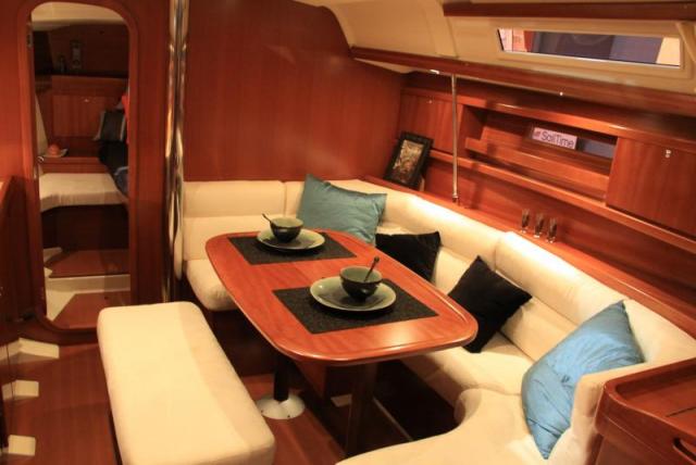 Dufour 365 - Photo 6