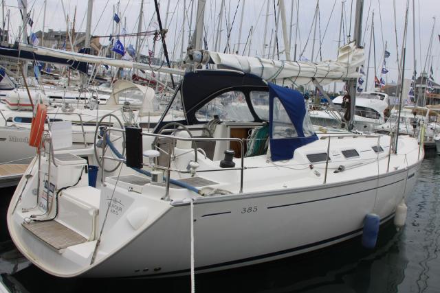 Dufour 385 - Photo 3