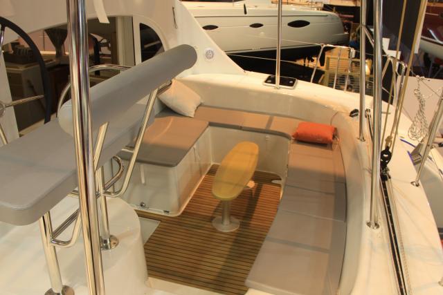 Lagoon 380 - Photo 8