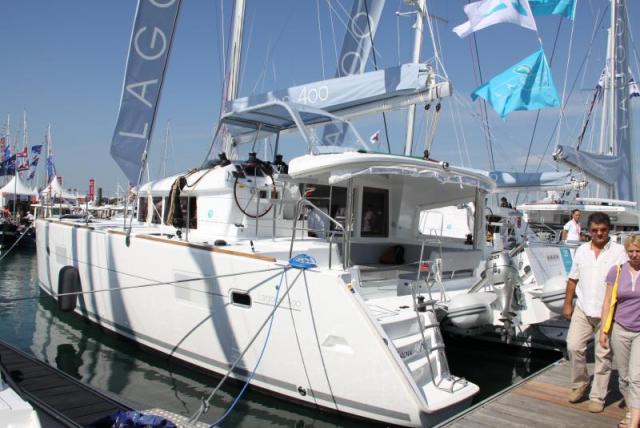 Lagoon 400 - Photo 2