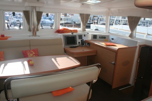 Lagoon 440 - Photo 1