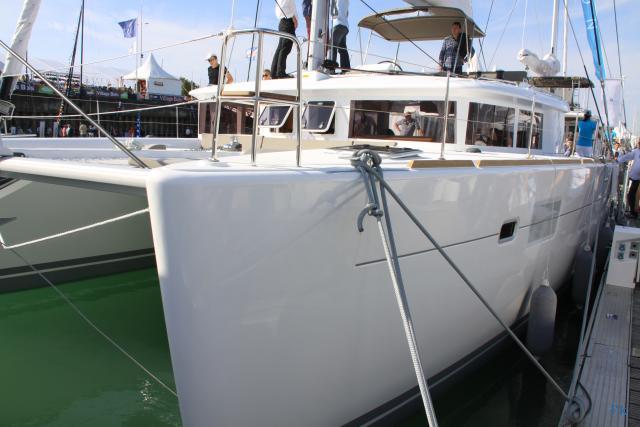 Lagoon 450 - Photo 2