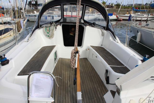 Sun Odyssey 32i - Photo 7