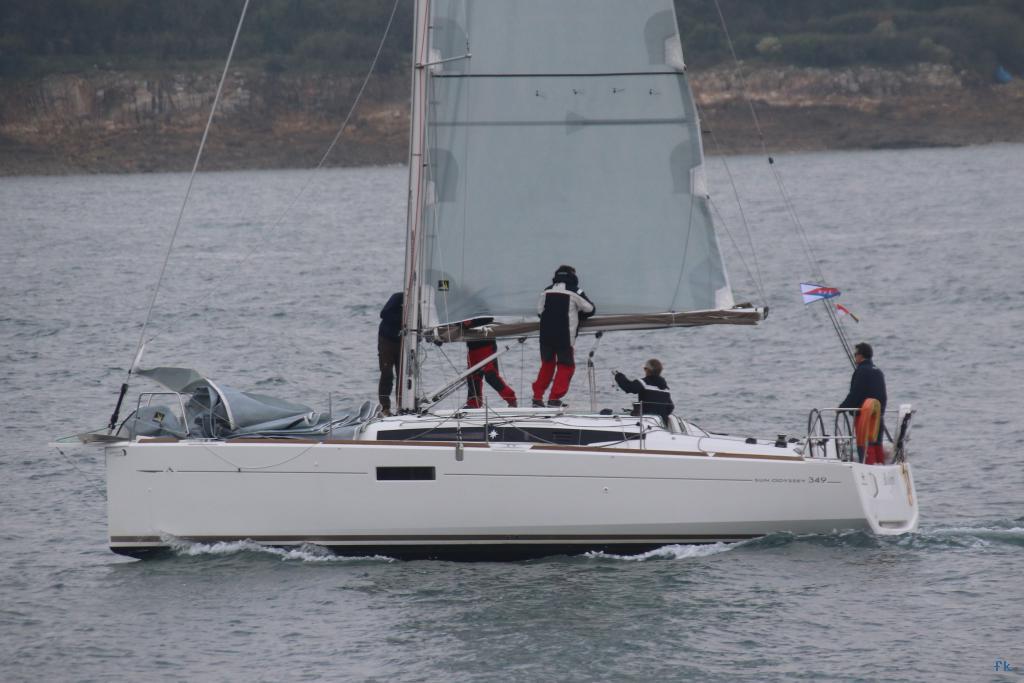 Sun Odyssey 349 - Photo 3