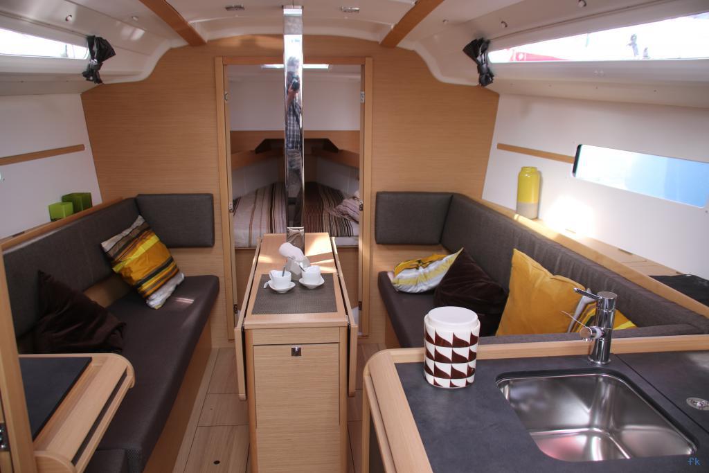 Sun Odyssey 349 - Photo 11