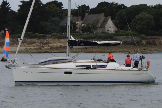 Sun Odyssey 36i - Photo 4