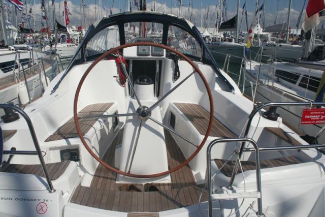 Sun Odyssey 36i - Photo 13