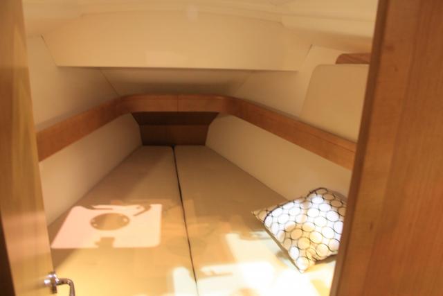 Sun Odyssey 36i - Photo 17