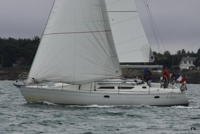 Sun Odyssey 37.2 - Photo 1