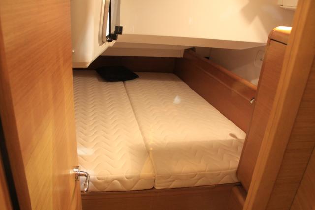 Sun Odyssey 439 - Photo 11