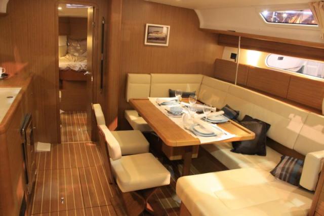 Sun Odyssey 45 DS - Photo 5